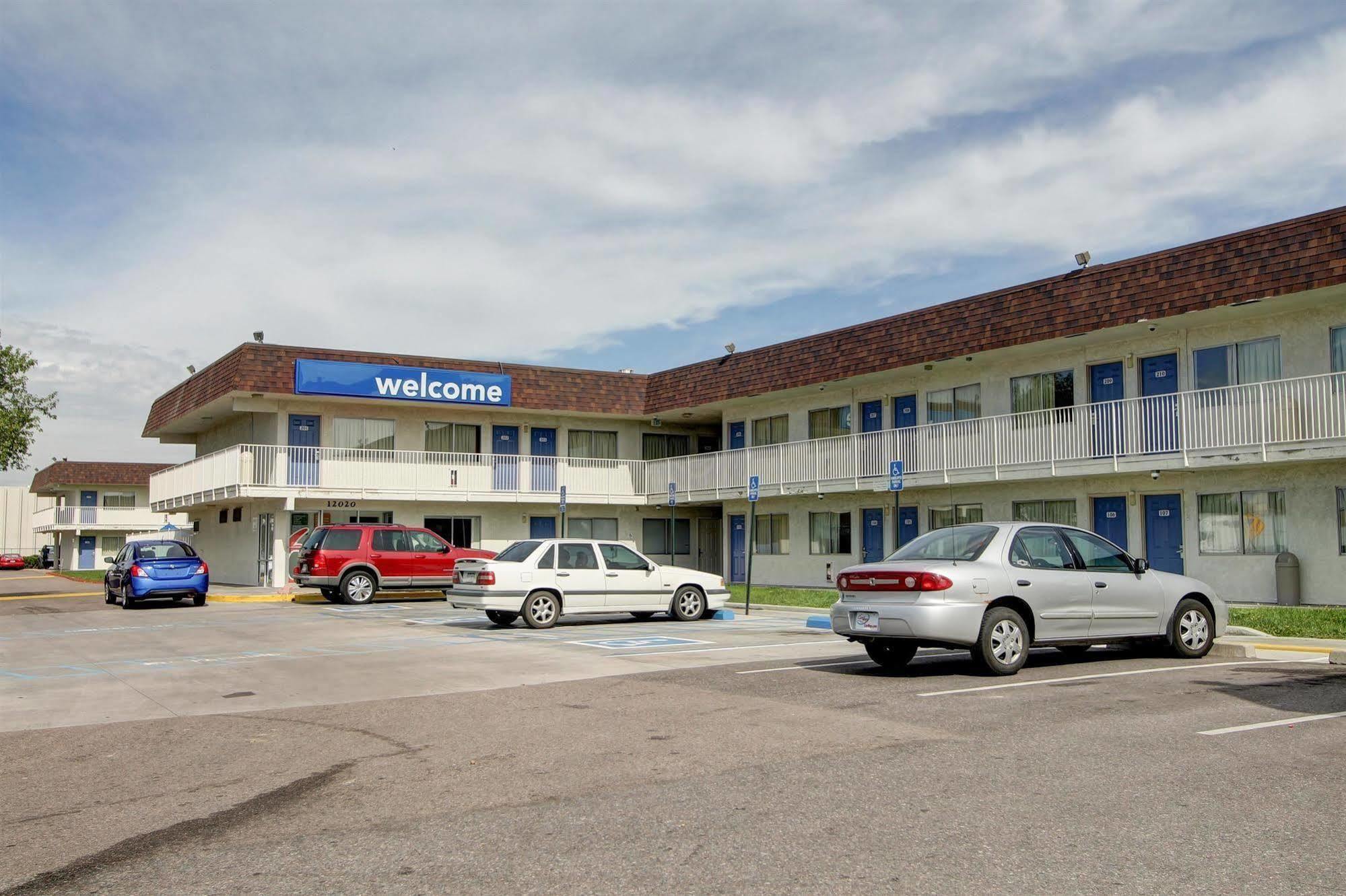 Motel 6-Denver, Co - Airport エクステリア 写真