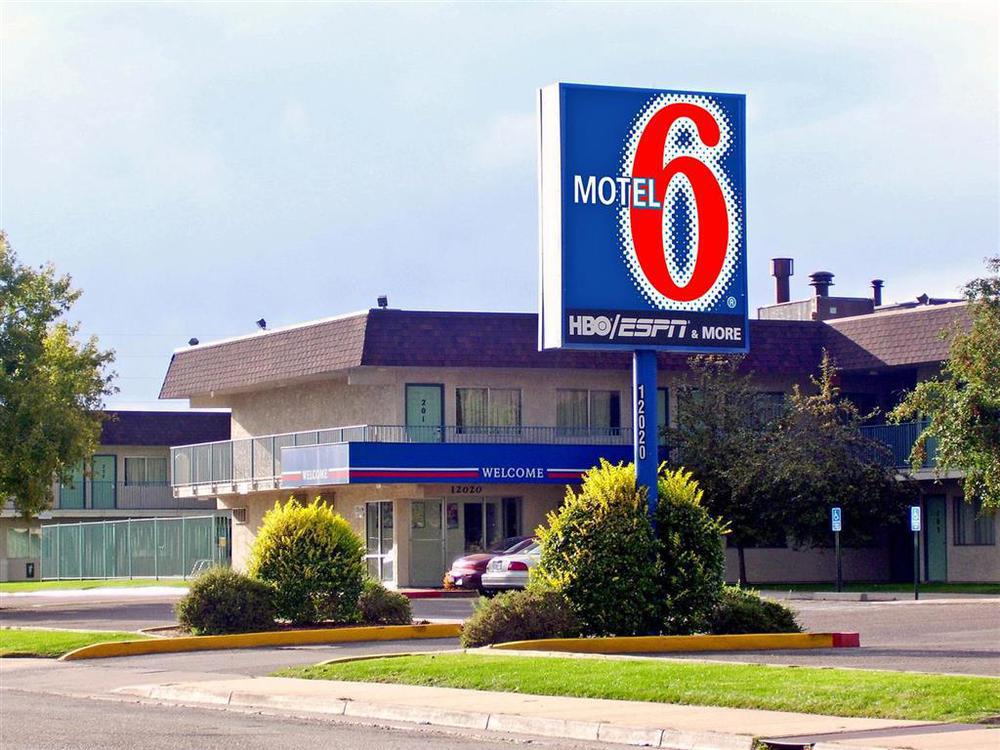 Motel 6-Denver, Co - Airport エクステリア 写真